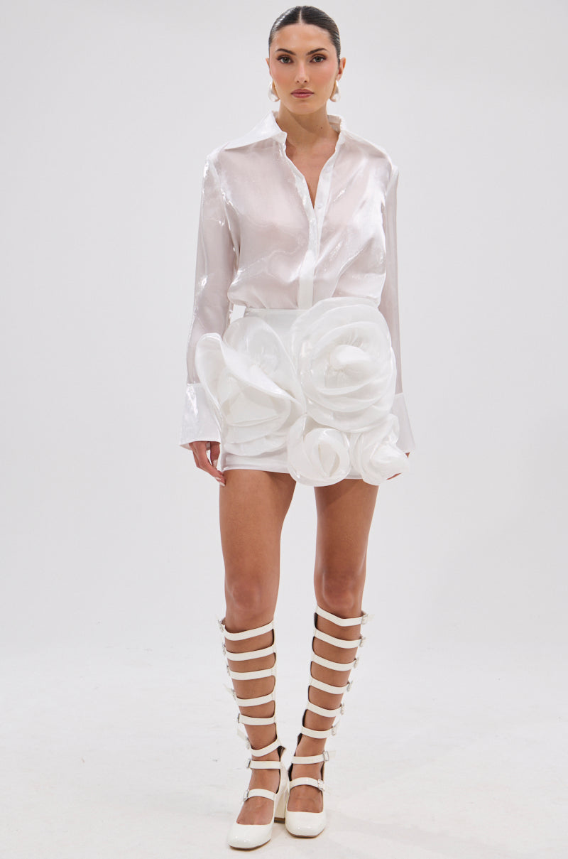 PRETTY HOT BUTTON DOWN