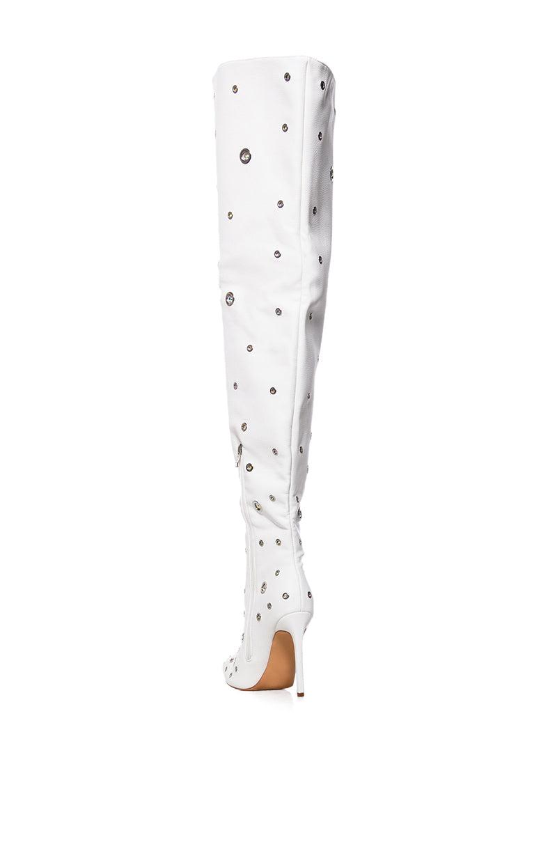 AZALEA WANG EIRENE WHITE EMBELLISHED BOOT