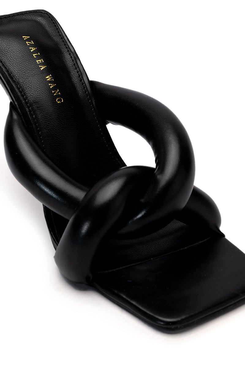 AZALEA WANG CHRISTABEL PUFF SANDAL