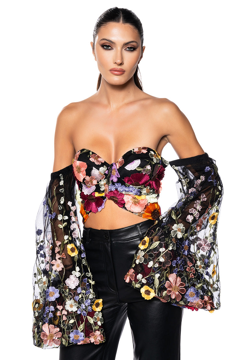 BOTANICAL BEAUTY CROPPED SHEER SLEEVE TOP