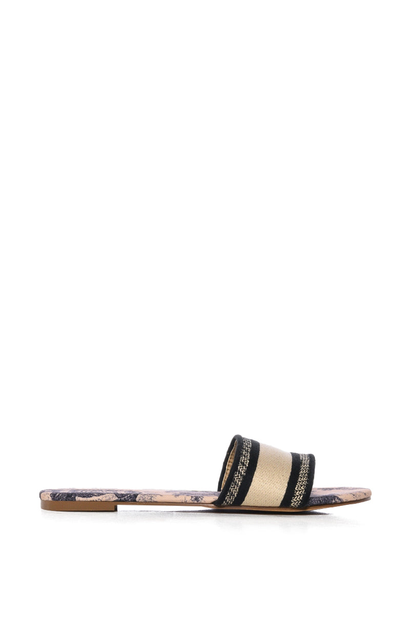 BASTA PRINT DESIGN FLAT SANDAL IN HAZELNUT