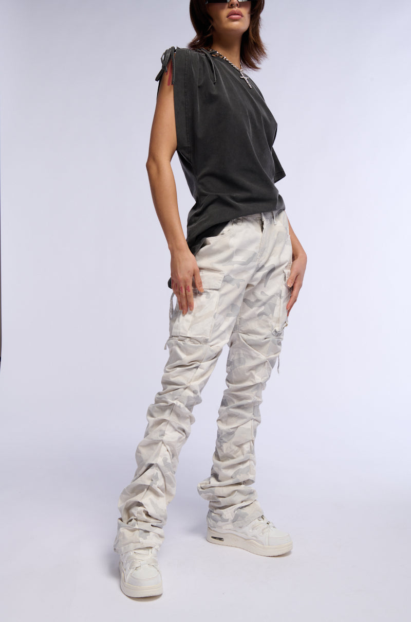 CATIE BOAT NECK ASYMMETRICAL TSHIRT